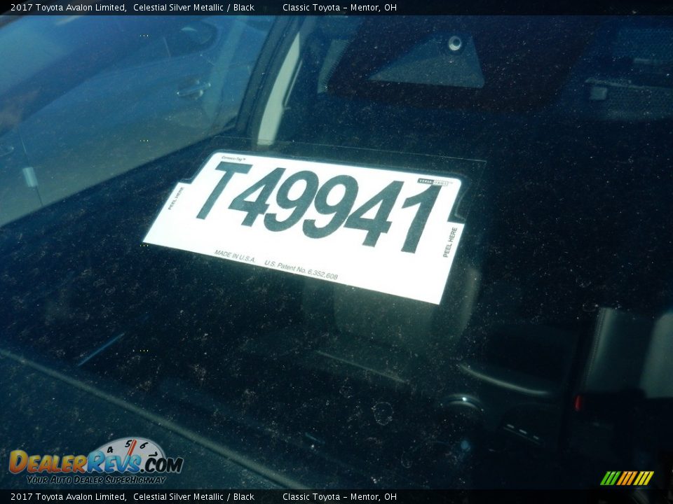 2017 Toyota Avalon Limited Celestial Silver Metallic / Black Photo #1