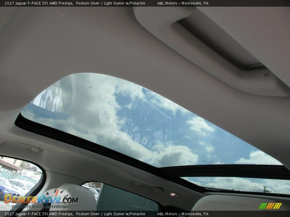 2017 Jaguar F-PACE 35t AWD Prestige Rodium Silver / Light Oyster w/Pistachio Photo #12