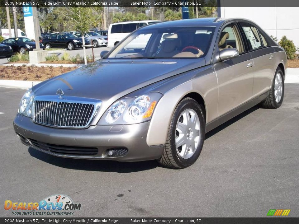 Front 3/4 View of 2008 Maybach 57  Photo #34