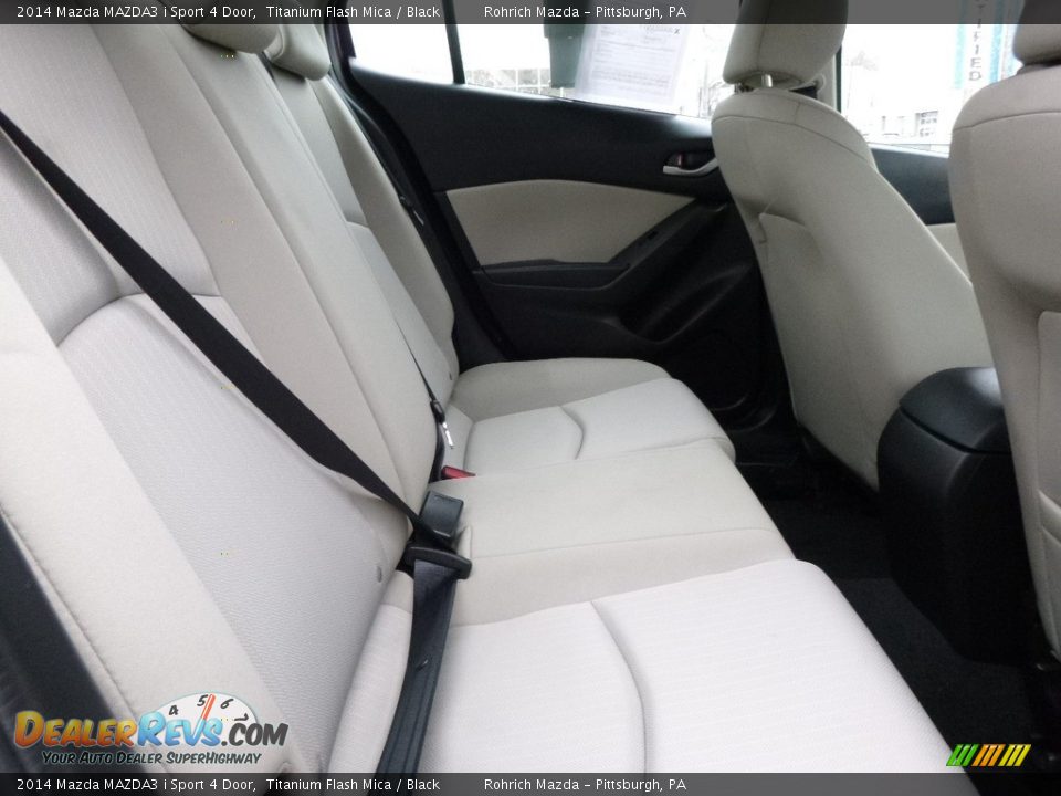 2014 Mazda MAZDA3 i Sport 4 Door Titanium Flash Mica / Black Photo #14