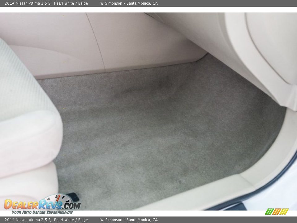 2014 Nissan Altima 2.5 S Pearl White / Beige Photo #24