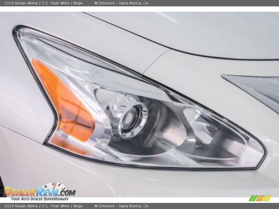 2014 Nissan Altima 2.5 S Pearl White / Beige Photo #27