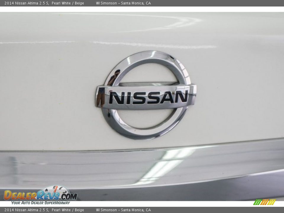 2014 Nissan Altima 2.5 S Pearl White / Beige Photo #29