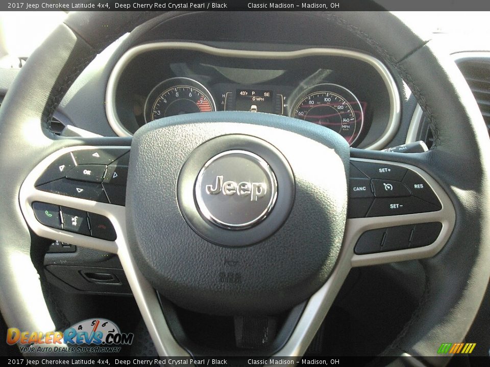 2017 Jeep Cherokee Latitude 4x4 Deep Cherry Red Crystal Pearl / Black Photo #11