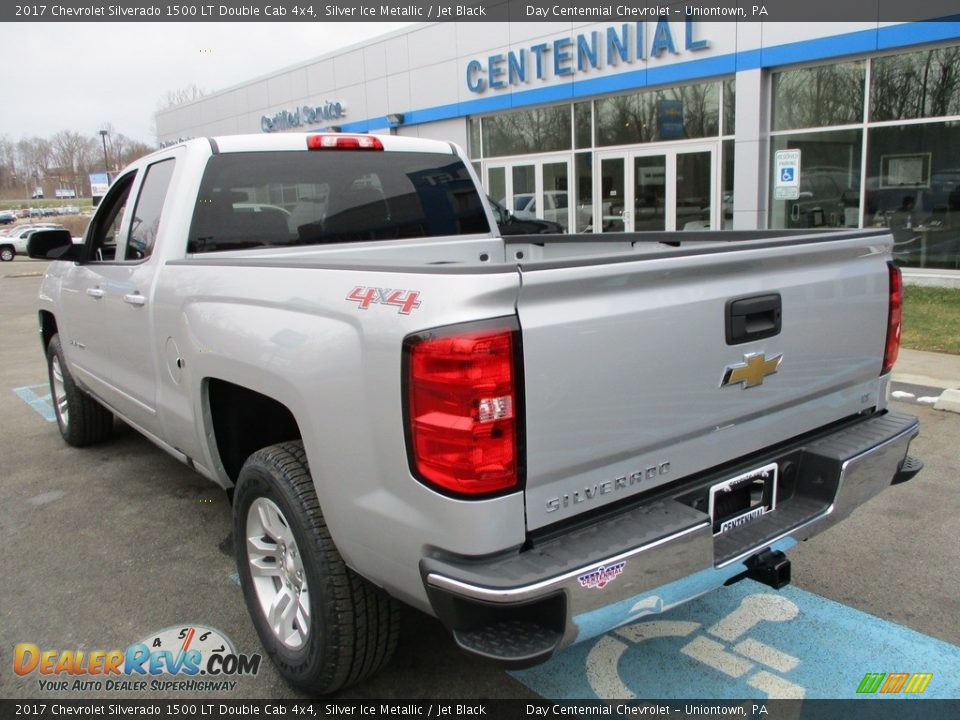 2017 Chevrolet Silverado 1500 LT Double Cab 4x4 Silver Ice Metallic / Jet Black Photo #4