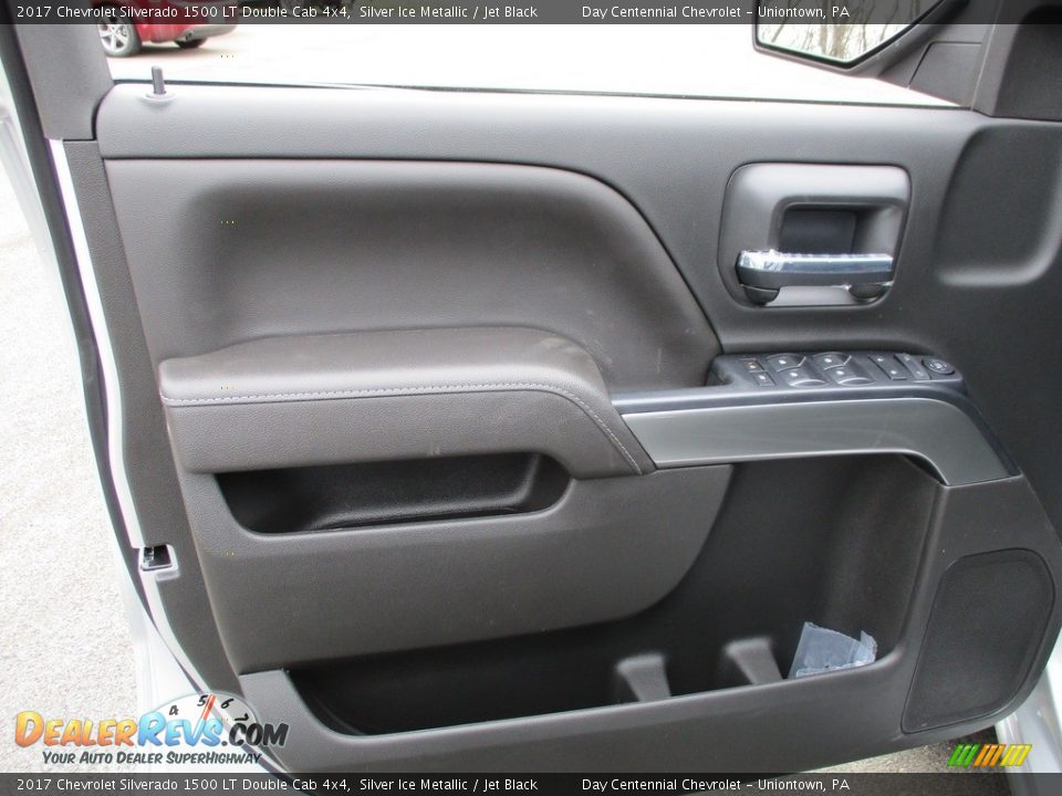 2017 Chevrolet Silverado 1500 LT Double Cab 4x4 Silver Ice Metallic / Jet Black Photo #11