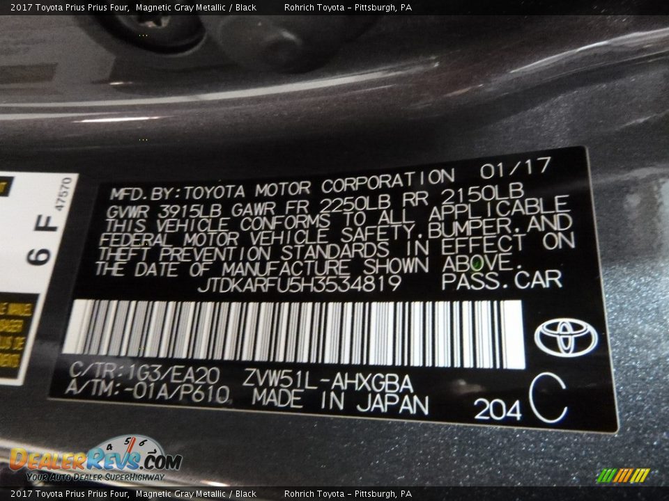 2017 Toyota Prius Prius Four Magnetic Gray Metallic / Black Photo #11