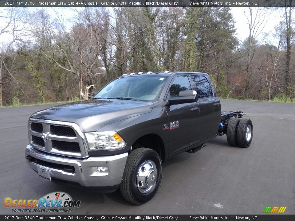 Front 3/4 View of 2017 Ram 3500 Tradesman Crew Cab 4x4 Chassis Photo #2