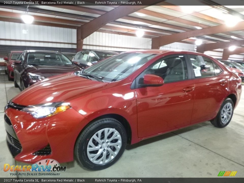 2017 Toyota Corolla SE Barcelona Red Metalic / Black Photo #4