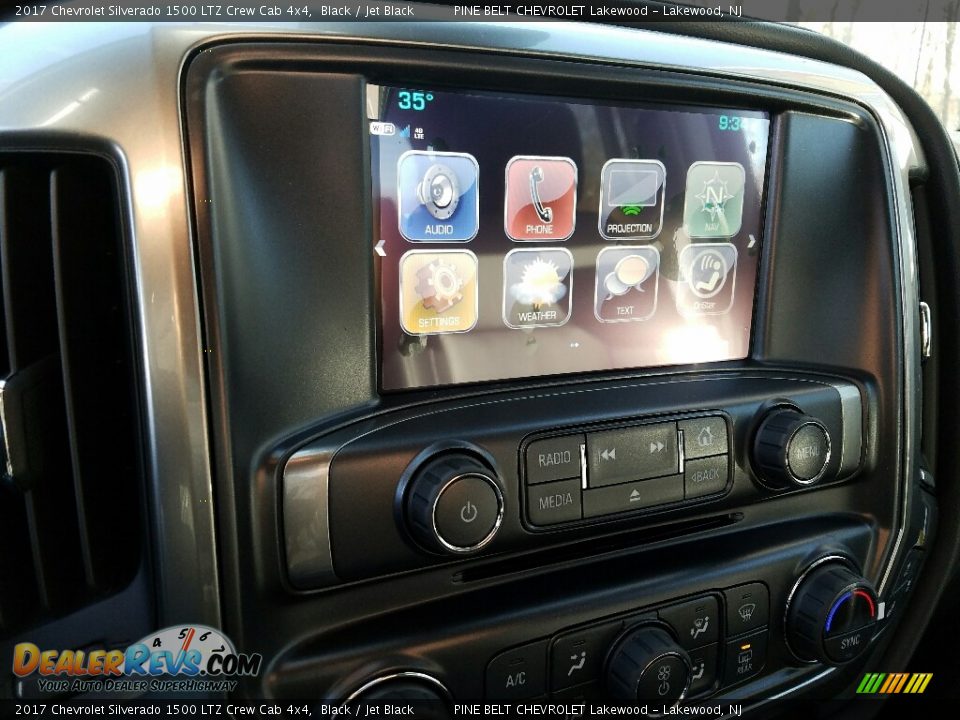 2017 Chevrolet Silverado 1500 LTZ Crew Cab 4x4 Black / Jet Black Photo #10