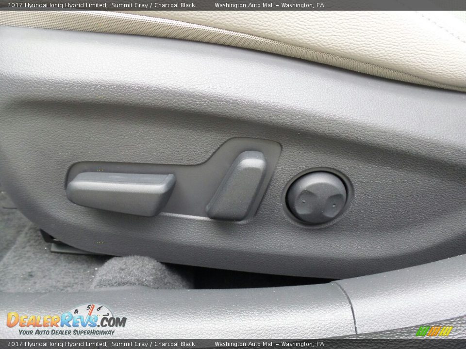 Controls of 2017 Hyundai Ioniq Hybrid Limited Photo #17