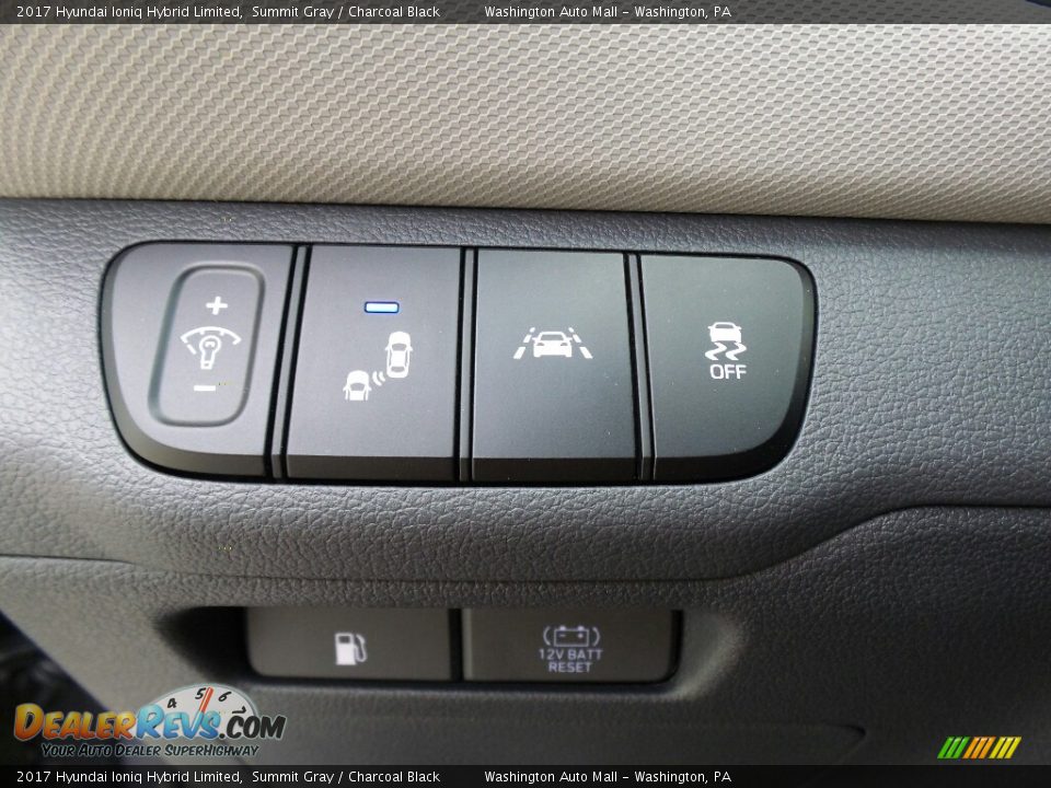 Controls of 2017 Hyundai Ioniq Hybrid Limited Photo #18