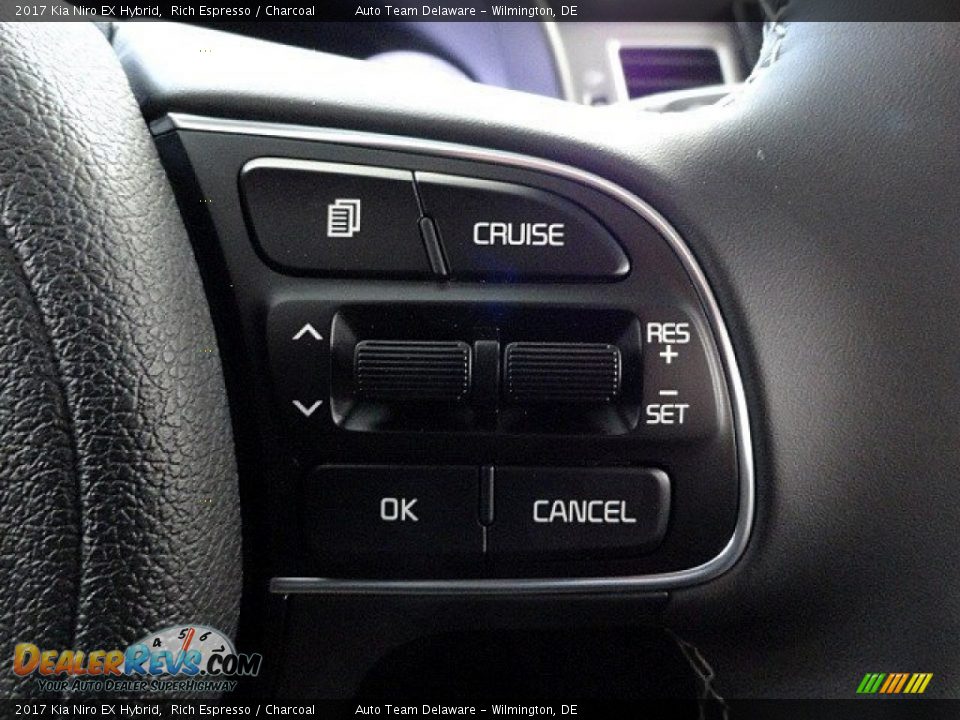 Controls of 2017 Kia Niro EX Hybrid Photo #21