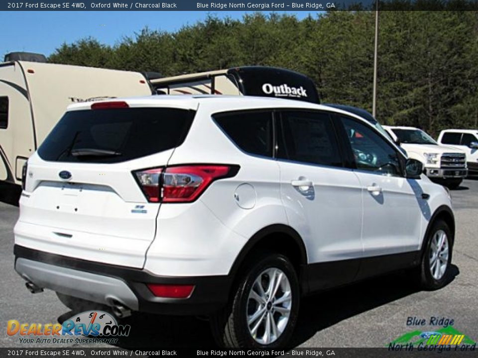 2017 Ford Escape SE 4WD Oxford White / Charcoal Black Photo #6