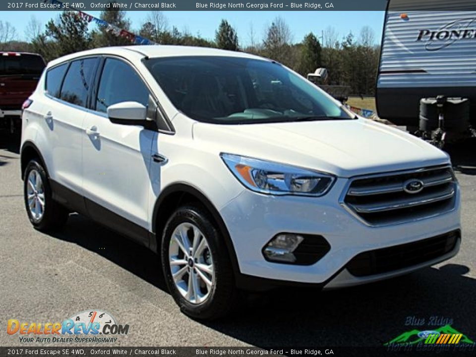 2017 Ford Escape SE 4WD Oxford White / Charcoal Black Photo #8