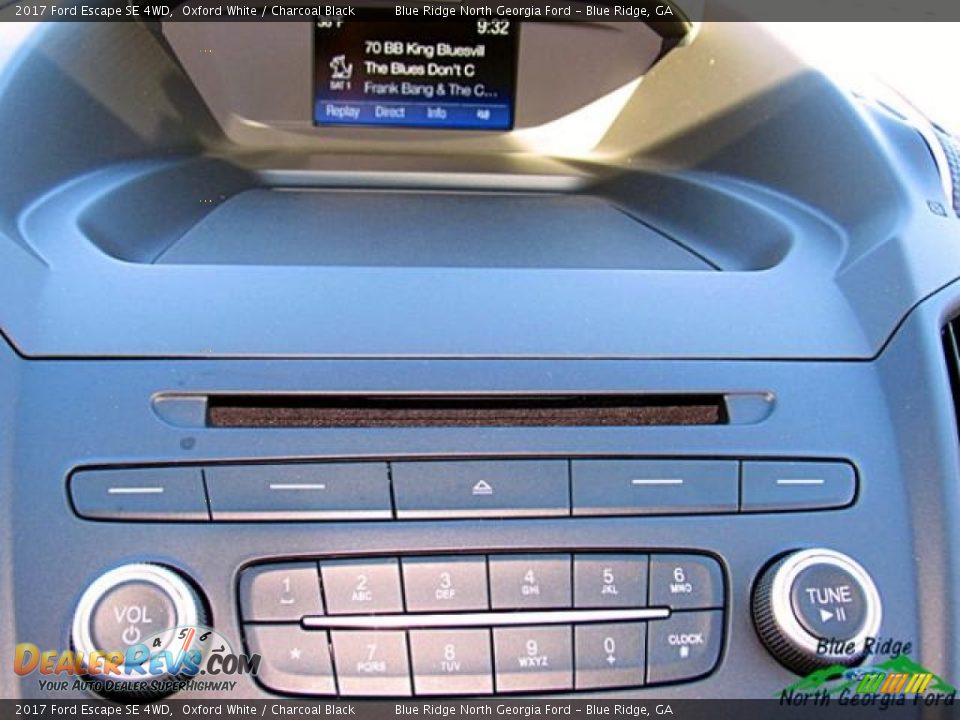 2017 Ford Escape SE 4WD Oxford White / Charcoal Black Photo #21