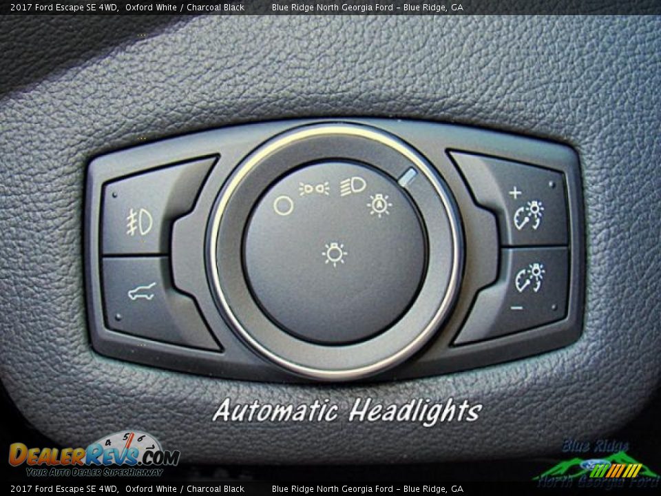 2017 Ford Escape SE 4WD Oxford White / Charcoal Black Photo #23