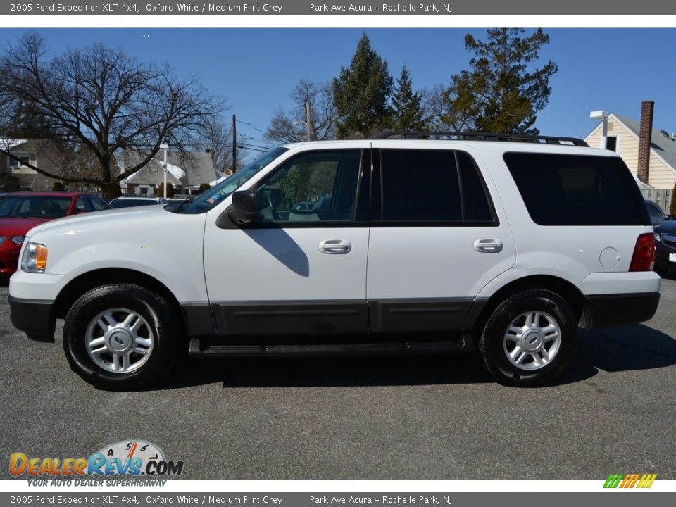 Oxford White 2005 Ford Expedition XLT 4x4 Photo #5