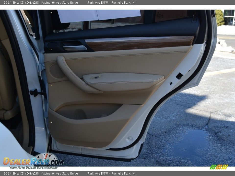 2014 BMW X3 xDrive28i Alpine White / Sand Beige Photo #24