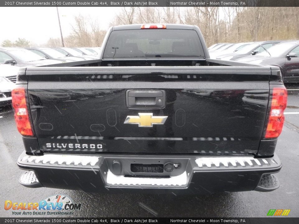 2017 Chevrolet Silverado 1500 Custom Double Cab 4x4 Black / Dark Ash/Jet Black Photo #7