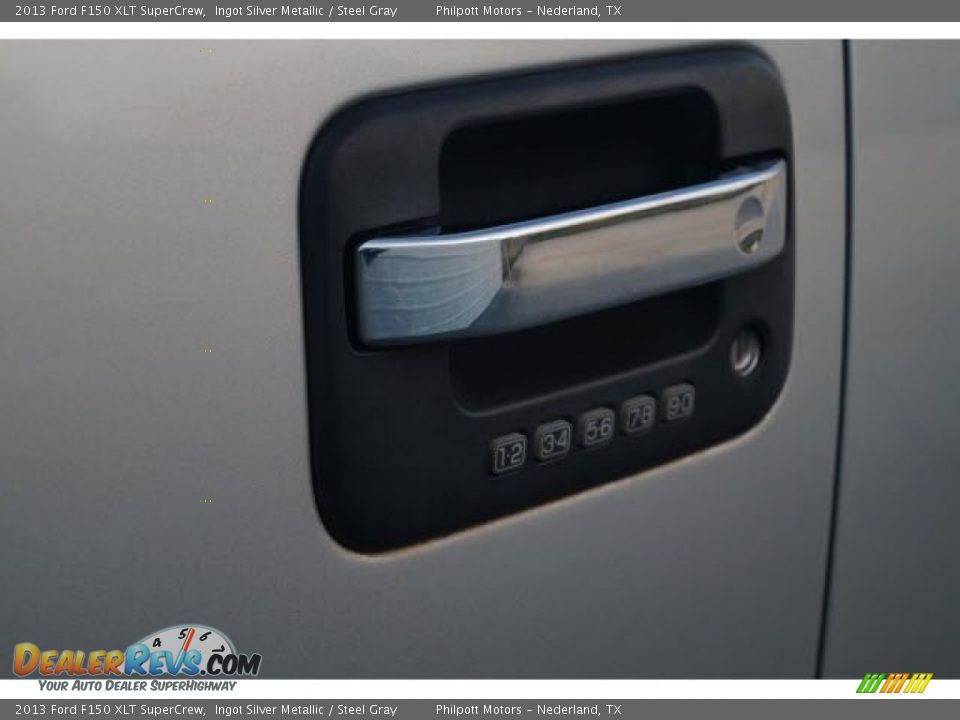 2013 Ford F150 XLT SuperCrew Ingot Silver Metallic / Steel Gray Photo #30