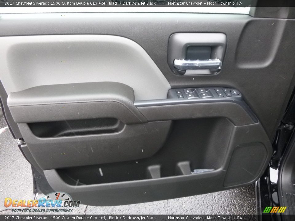 2017 Chevrolet Silverado 1500 Custom Double Cab 4x4 Black / Dark Ash/Jet Black Photo #14