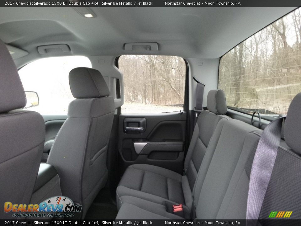 2017 Chevrolet Silverado 1500 LT Double Cab 4x4 Silver Ice Metallic / Jet Black Photo #11