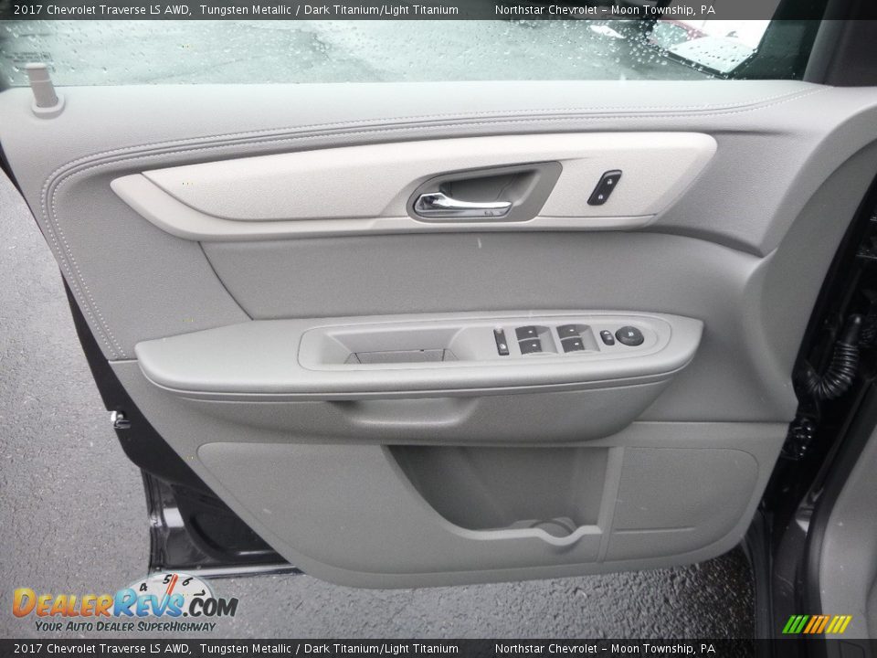 2017 Chevrolet Traverse LS AWD Tungsten Metallic / Dark Titanium/Light Titanium Photo #15