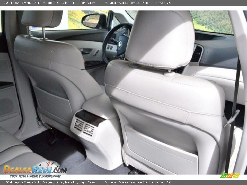 2014 Toyota Venza XLE Magnetic Gray Metallic / Light Gray Photo #21