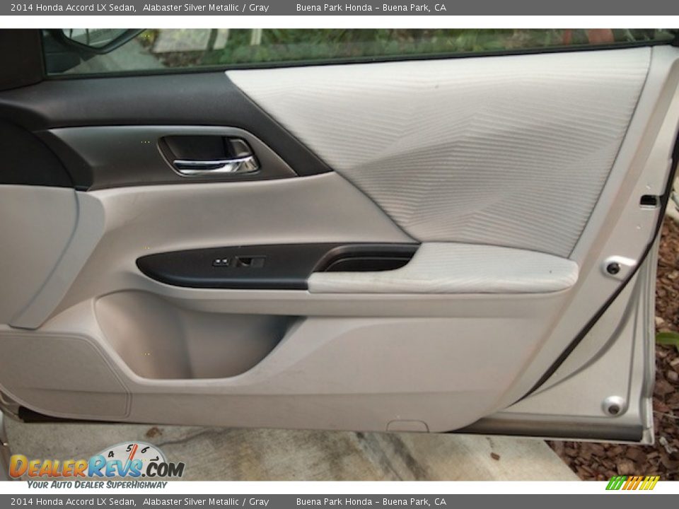 2014 Honda Accord LX Sedan Alabaster Silver Metallic / Gray Photo #24