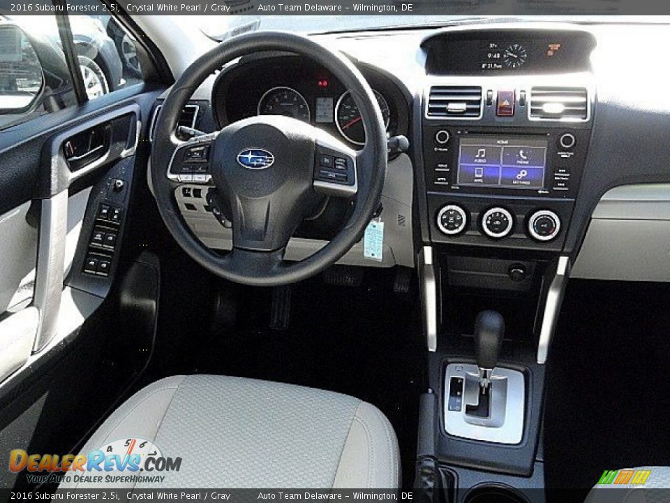 2016 Subaru Forester 2.5i Crystal White Pearl / Gray Photo #11
