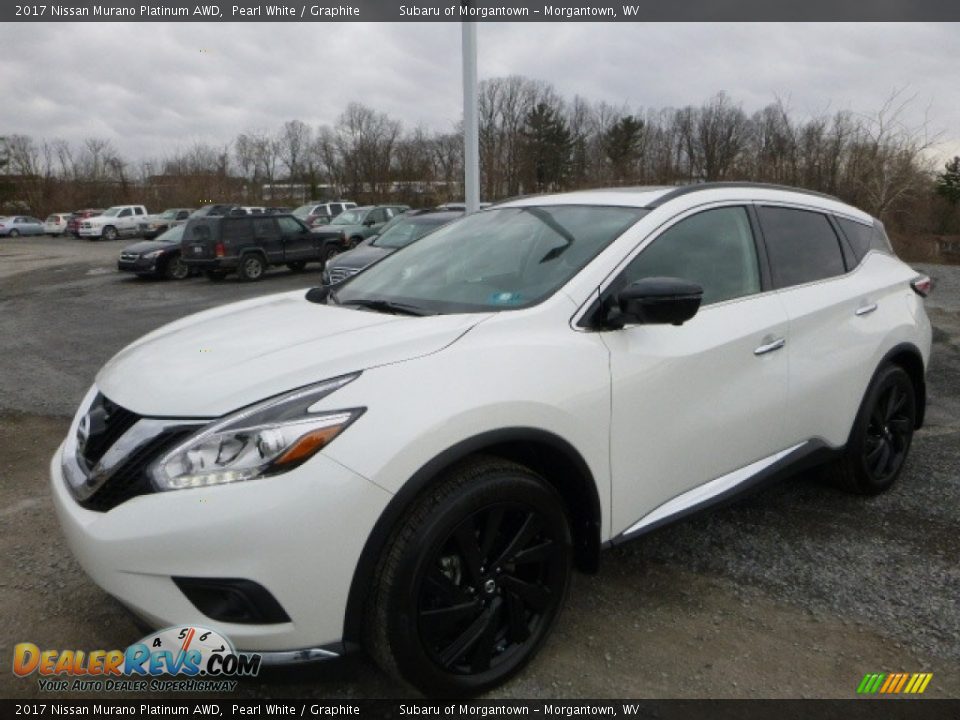 Front 3/4 View of 2017 Nissan Murano Platinum AWD Photo #11