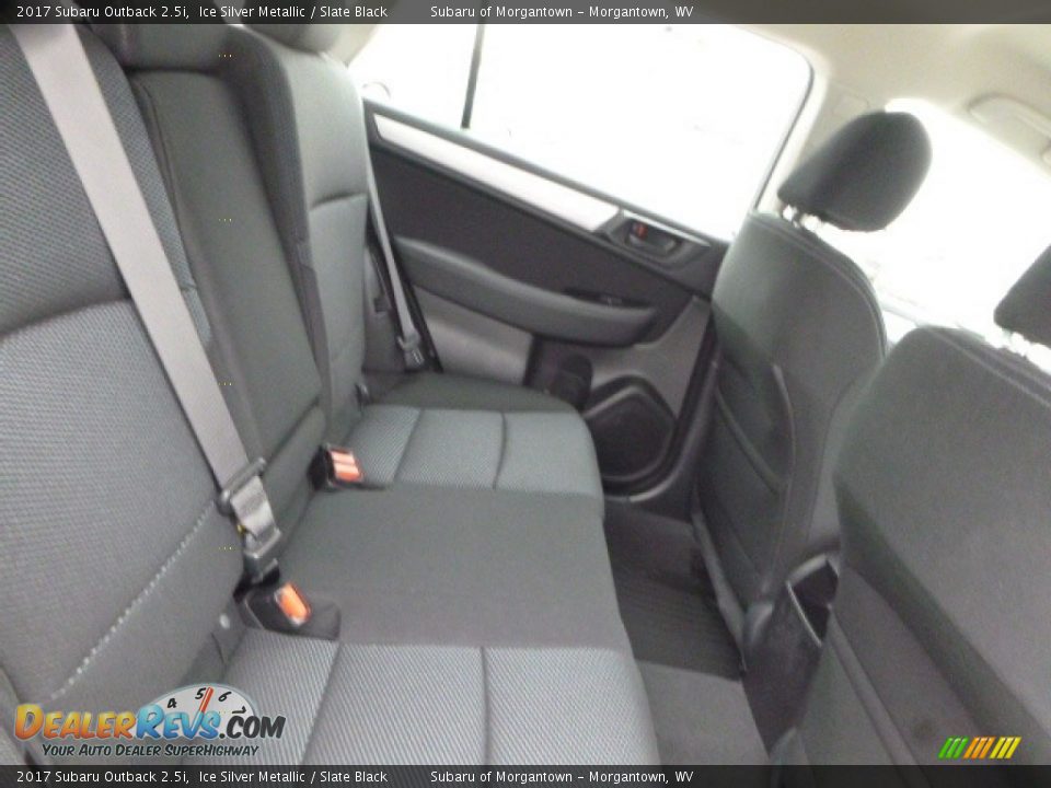 2017 Subaru Outback 2.5i Ice Silver Metallic / Slate Black Photo #5