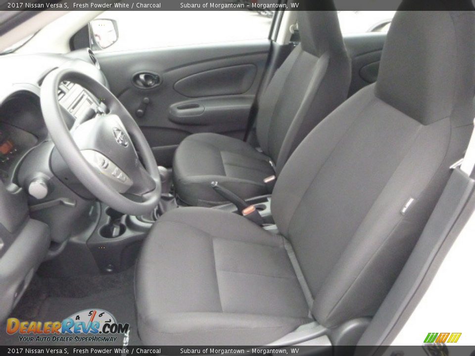 2017 Nissan Versa S Fresh Powder White / Charcoal Photo #14