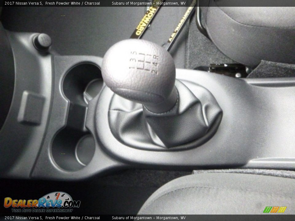 2017 Nissan Versa S Fresh Powder White / Charcoal Photo #20