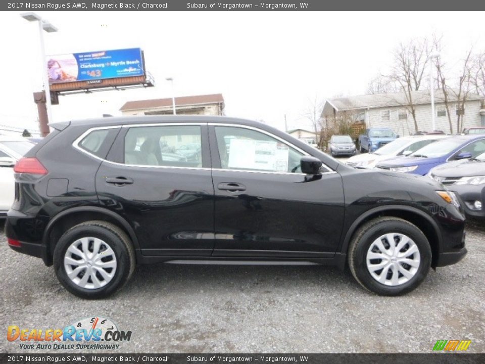 2017 Nissan Rogue S AWD Magnetic Black / Charcoal Photo #3