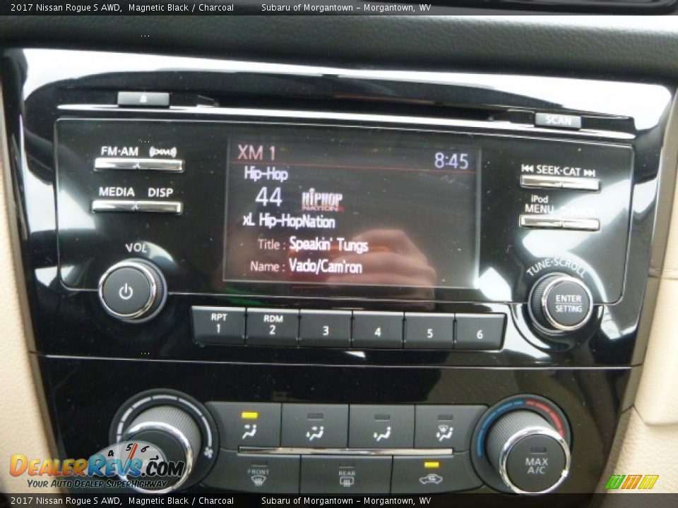 2017 Nissan Rogue S AWD Magnetic Black / Charcoal Photo #15