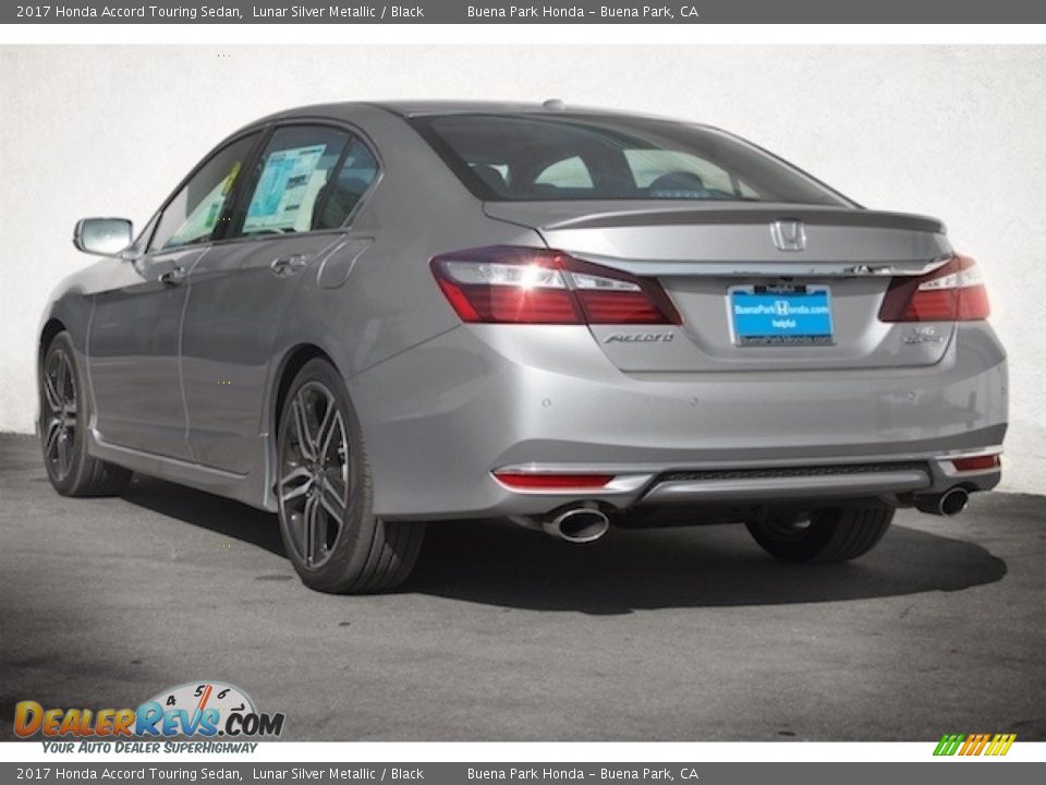 2017 Honda Accord Touring Sedan Lunar Silver Metallic / Black Photo #2