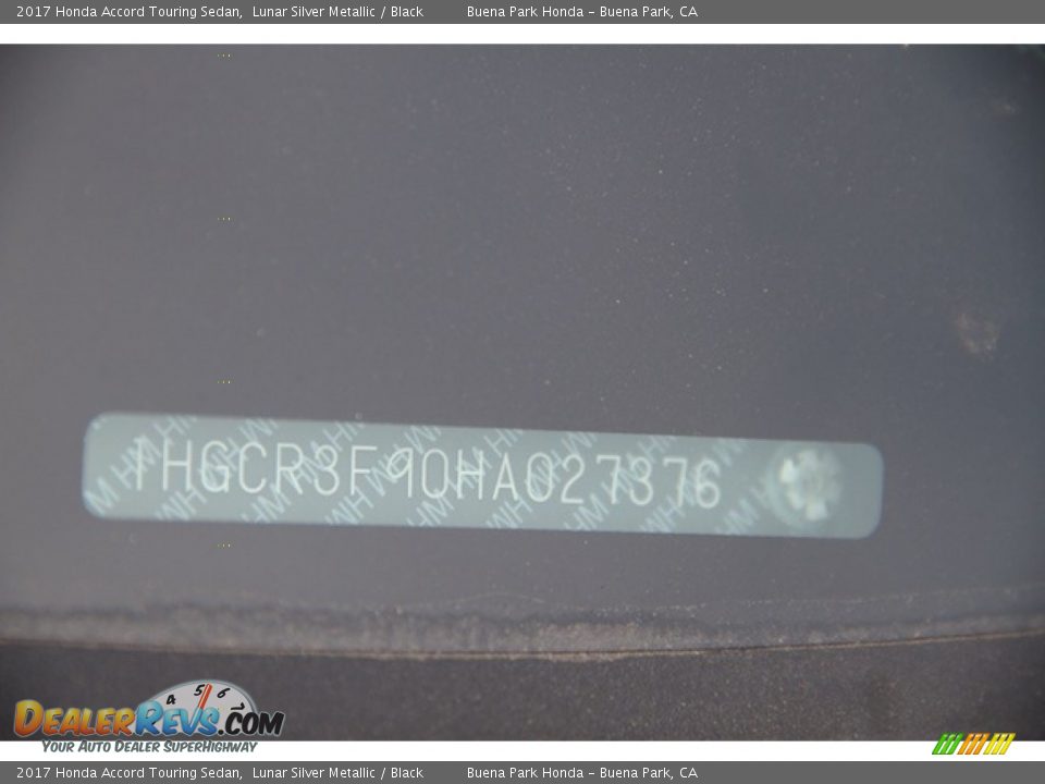 2017 Honda Accord Touring Sedan Lunar Silver Metallic / Black Photo #21