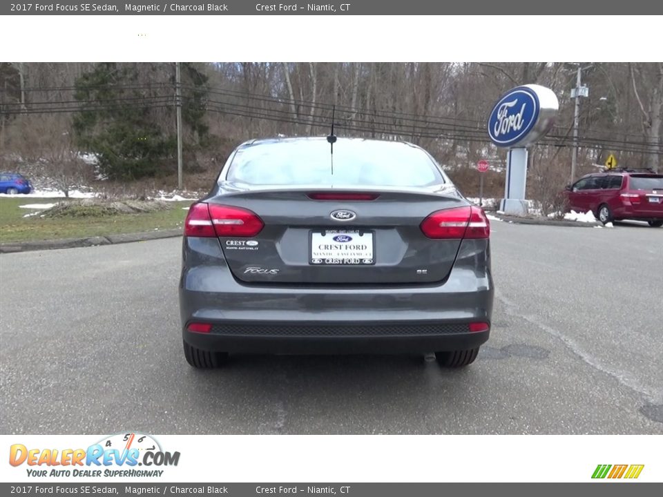 2017 Ford Focus SE Sedan Magnetic / Charcoal Black Photo #6