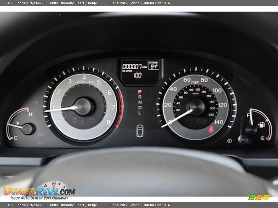 2017 Honda Odyssey SE White Diamond Pearl / Beige Photo #21