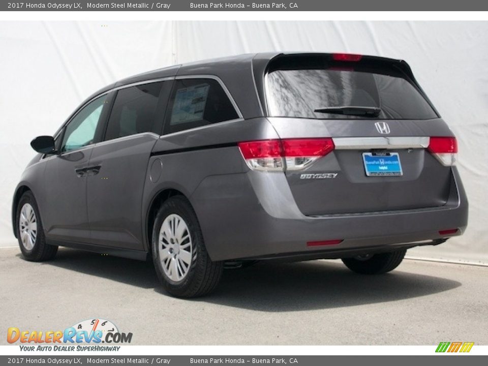2017 Honda Odyssey LX Modern Steel Metallic / Gray Photo #2