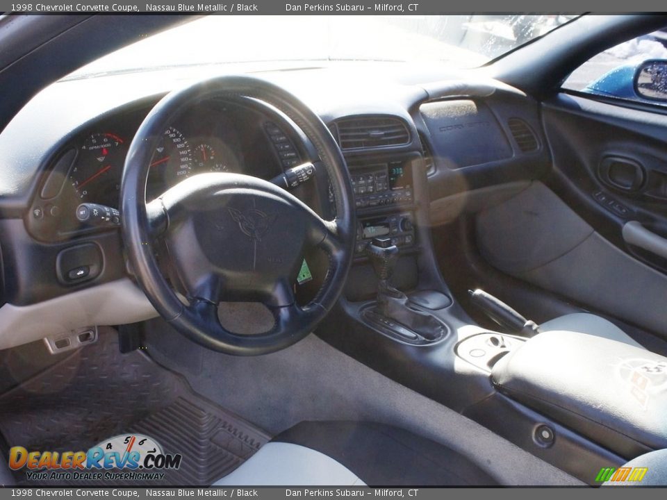 1998 Chevrolet Corvette Coupe Nassau Blue Metallic / Black Photo #5