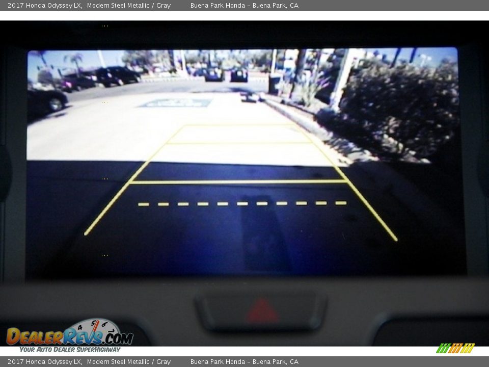 2017 Honda Odyssey LX Modern Steel Metallic / Gray Photo #20