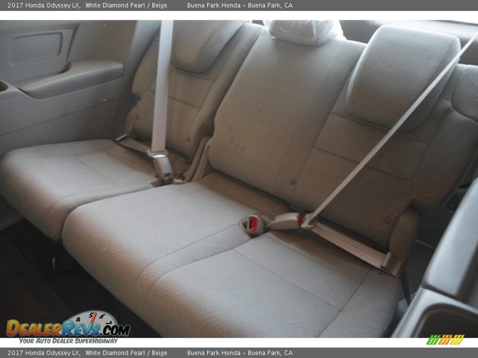 2017 Honda Odyssey LX White Diamond Pearl / Beige Photo #14