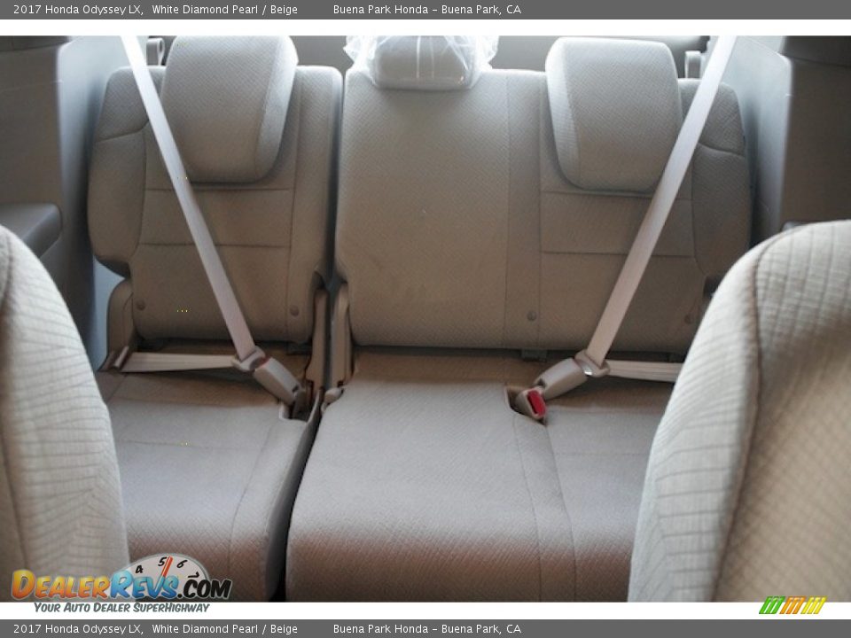 2017 Honda Odyssey LX White Diamond Pearl / Beige Photo #16
