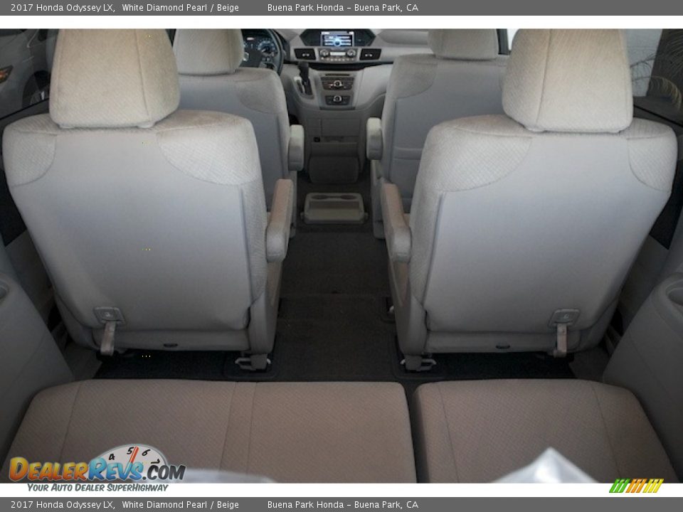 2017 Honda Odyssey LX White Diamond Pearl / Beige Photo #18