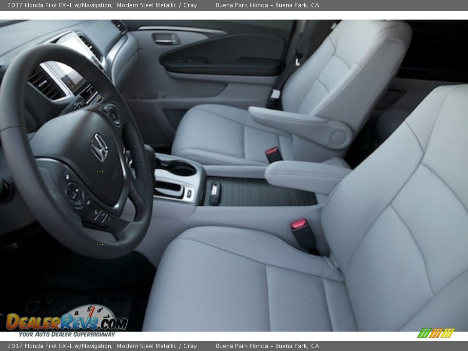 2017 Honda Pilot EX-L w/Navigation Modern Steel Metallic / Gray Photo #9
