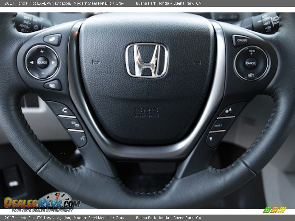 2017 Honda Pilot EX-L w/Navigation Modern Steel Metallic / Gray Photo #10