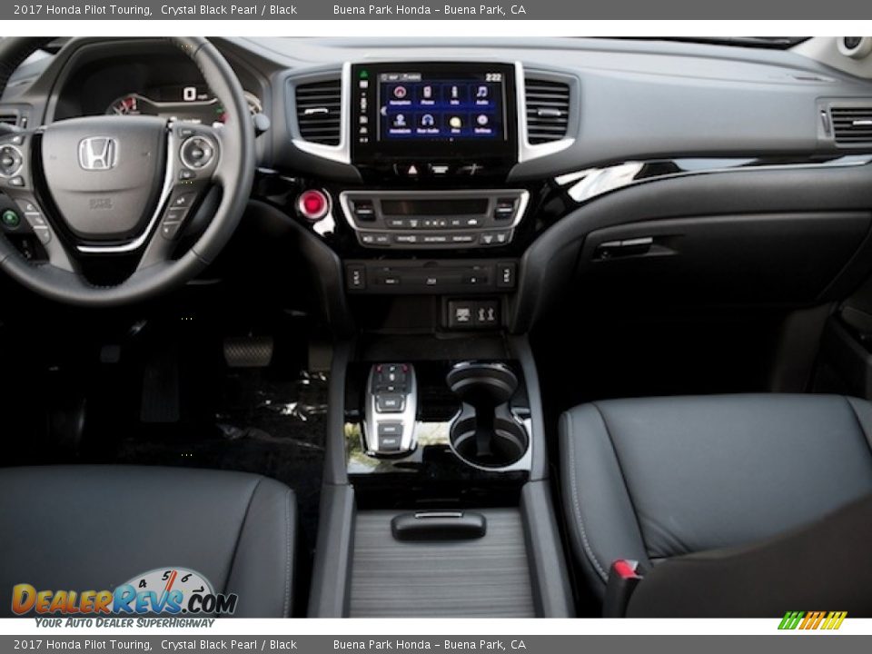 2017 Honda Pilot Touring Crystal Black Pearl / Black Photo #13